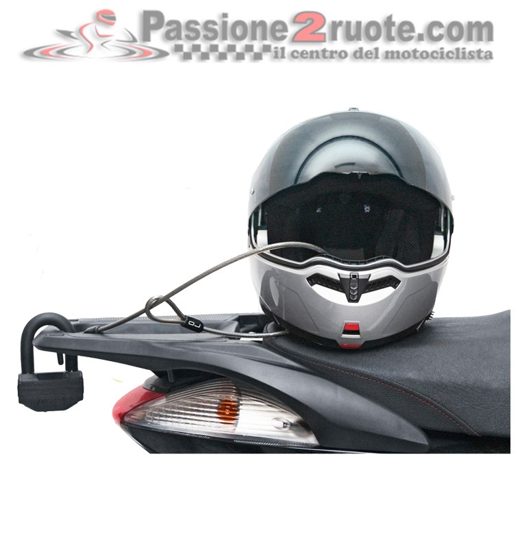 Portarsi dietro il casco una volta scesi dalla moto è una vera e propria scocciatura. Risolvi il problema con il cavo antifurto 