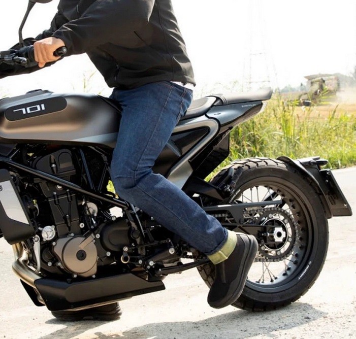 Scarpe moto impermeabili Tcx Momo Design Firegun 1 WP nero black waterproof shoes